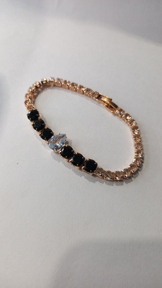 Luxurious Rose Gold Black Stone Tennis Bracelet with Teardrop Crystal