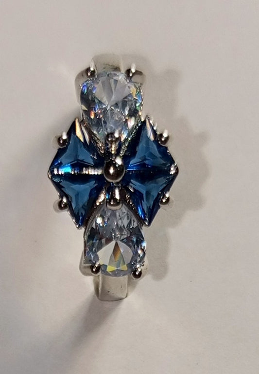 Silver Blue Sapphire-Inspired Zircon Ring – Elegant Butterfly Design